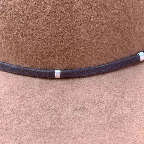 Nine West 100% wool hat with brown and silver around the brim - Picture 6 of 6